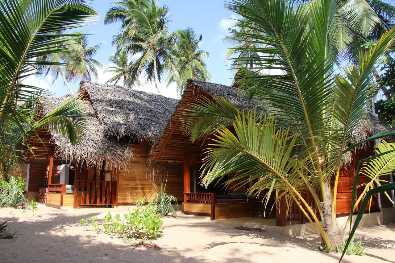 Shiva'S Beach Cabanas Tangalle Exterior foto